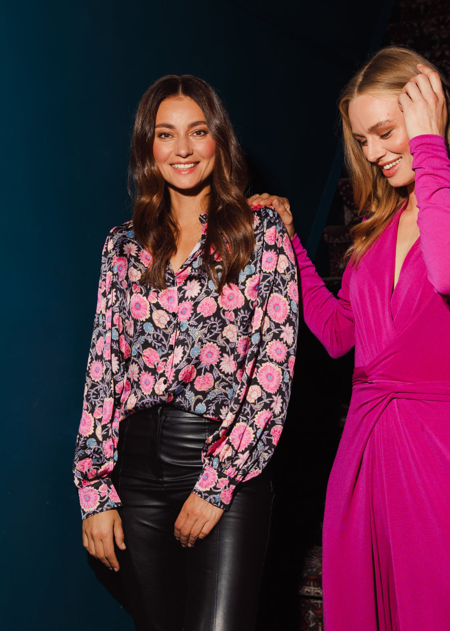 Kendall Blouse Berry Flower