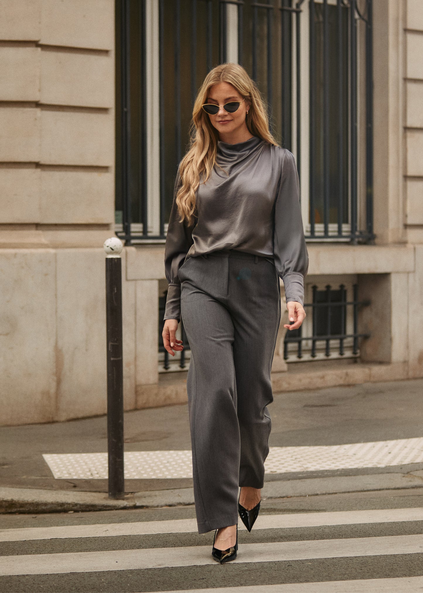Lolani Pants Dark grey
