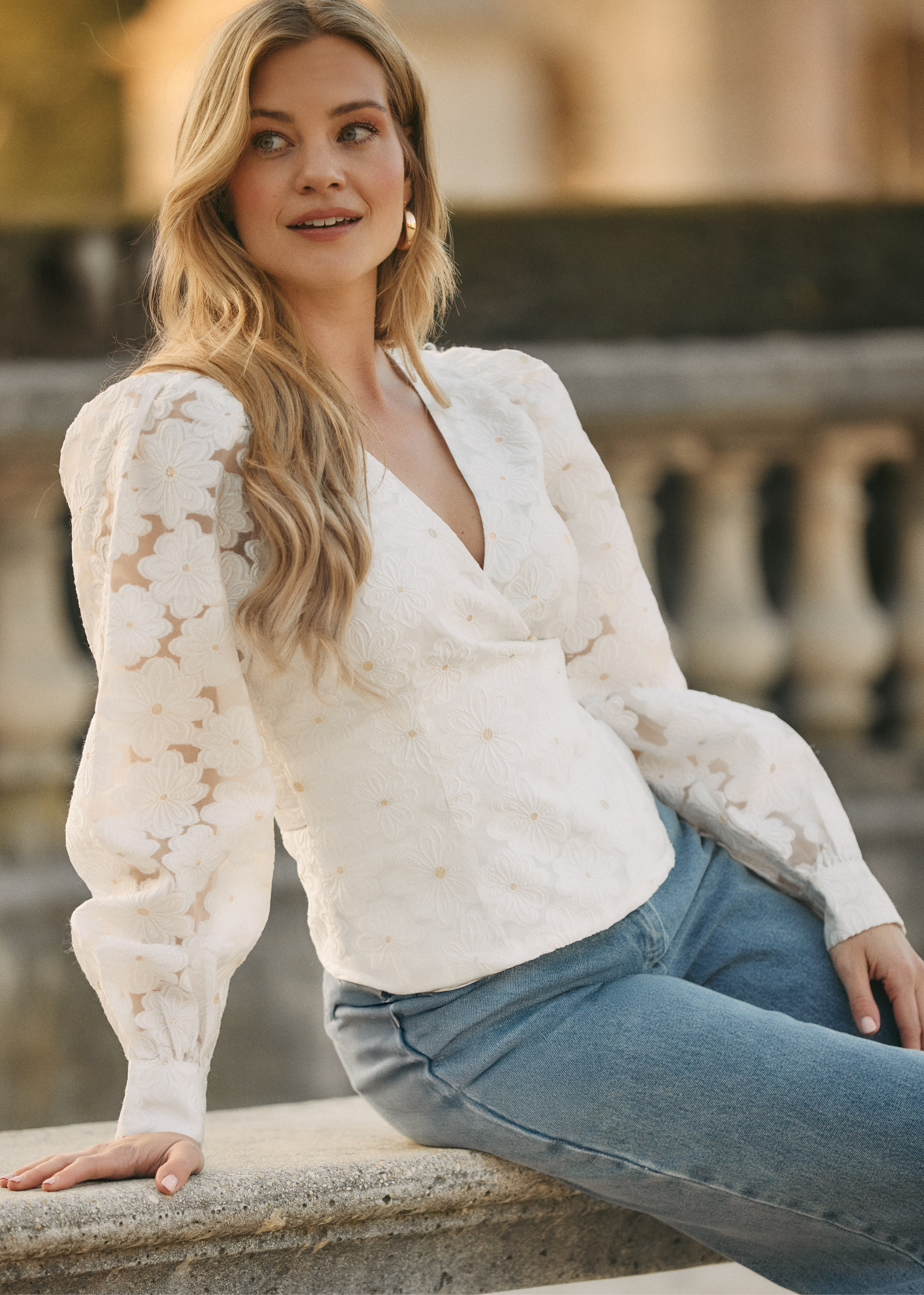 Bianca Blouse Off-white – Freebirdicons