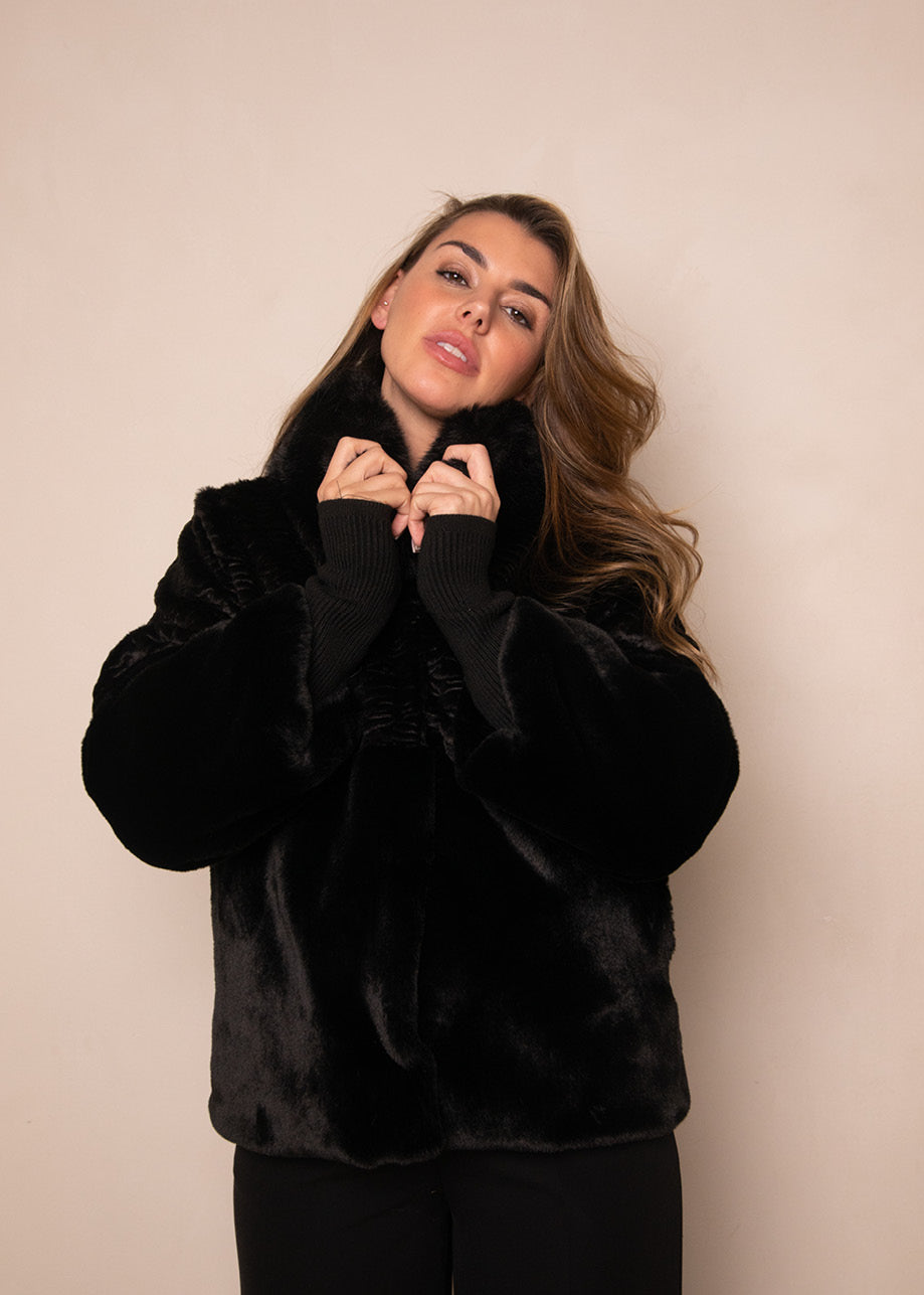 Olisa Coat Black