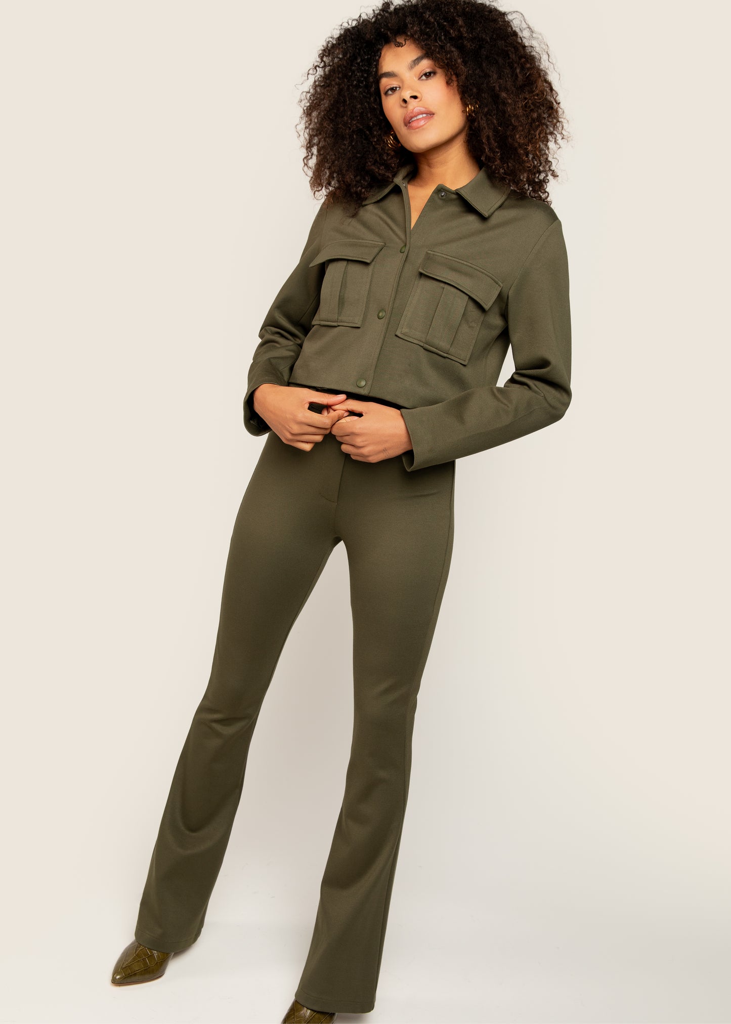 Plien Pants Army green